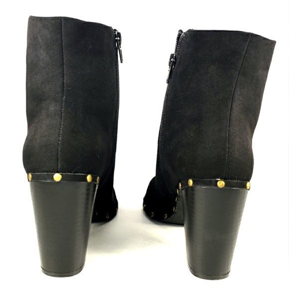 JustFab Maryanne Black Faux-suede, Studded Pointy Toe Heeled Bootie. WMS 8.5M - Picture 8 of 12